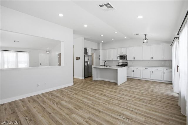 9569 Teton Diablo Avenue, Las Vegas, NV 89117
