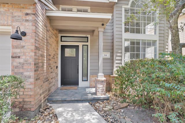 84 E Lakeridge Drive, The Woodlands, TX 77381