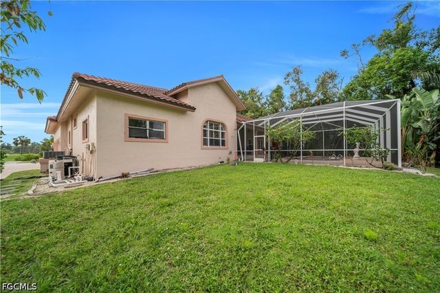 16971 Timberlakes DR, Fort Myers, FL 33908