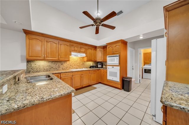 16971 Timberlakes DR, Fort Myers, FL 33908