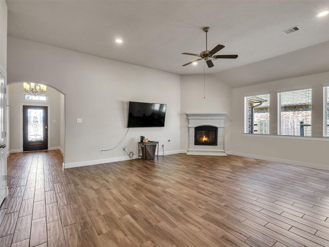 6222 Western Pine Drive, League City, TX 77573