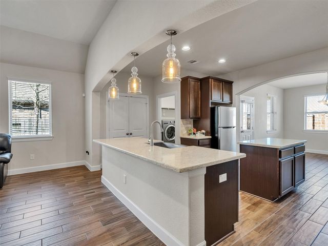 6222 Western Pine Drive, League City, TX 77573