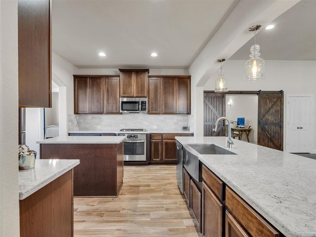 6222 Western Pine Drive, League City, TX 77573