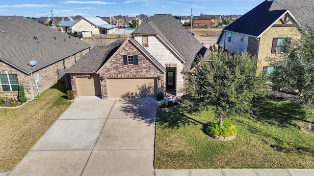 6222 Western Pine Drive, League City, TX 77573