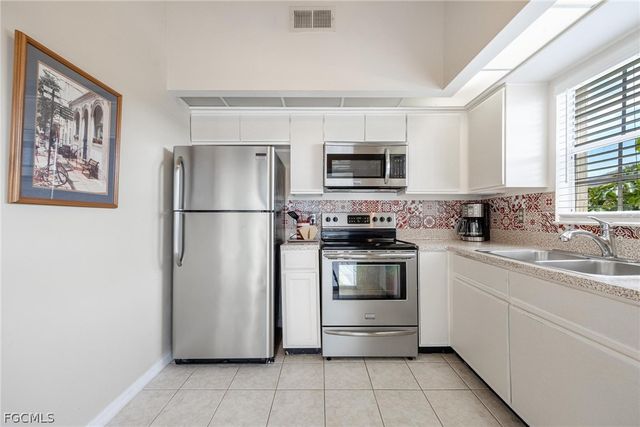 14977 Rivers Edge CT 217, Fort Myers, FL 33908