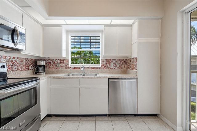 14977 Rivers Edge CT 217, Fort Myers, FL 33908