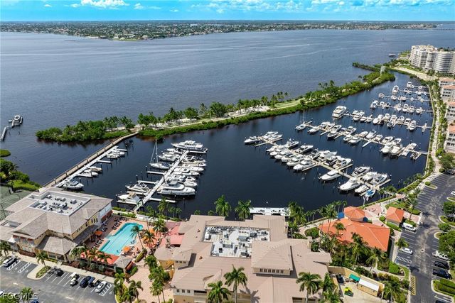 14977 Rivers Edge CT 217, Fort Myers, FL 33908