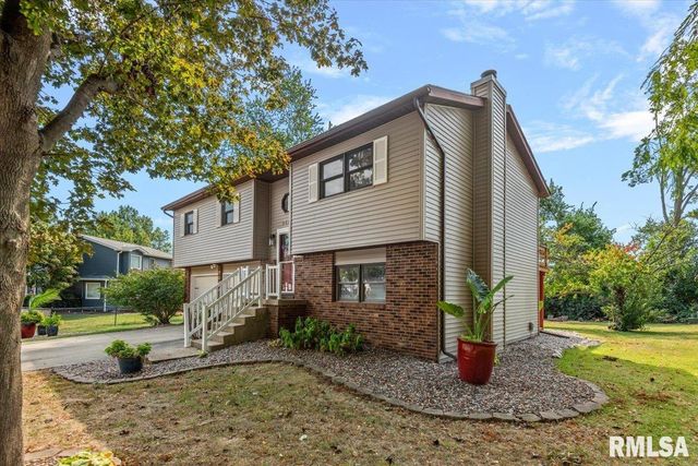 240 Teal Drive, Chatham, IL 62629