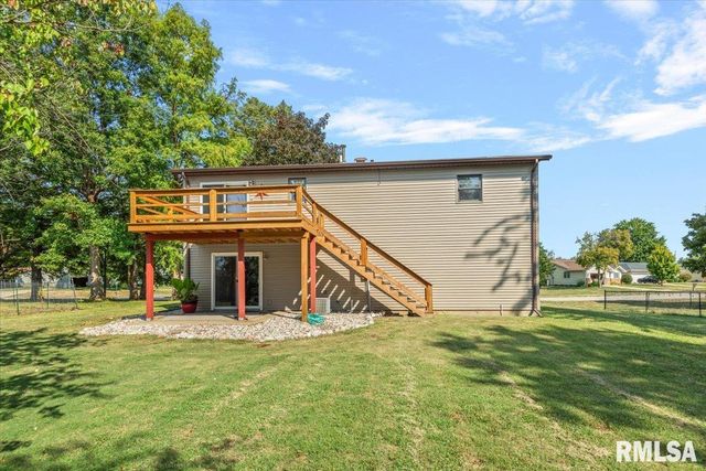 240 Teal Drive, Chatham, IL 62629