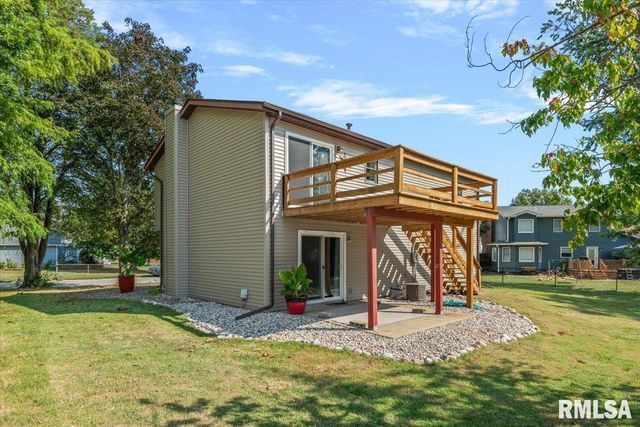 240 Teal Drive, Chatham, IL 62629