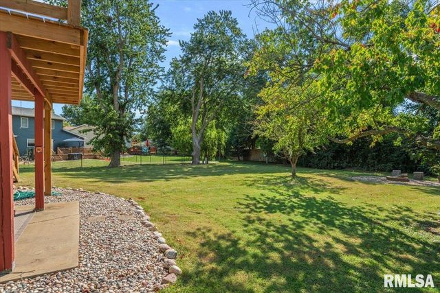240 Teal Drive, Chatham, IL 62629