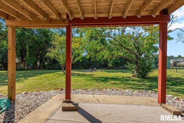 240 Teal Drive, Chatham, IL 62629
