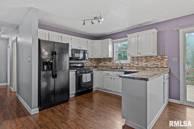 240 Teal Drive, Chatham, IL 62629