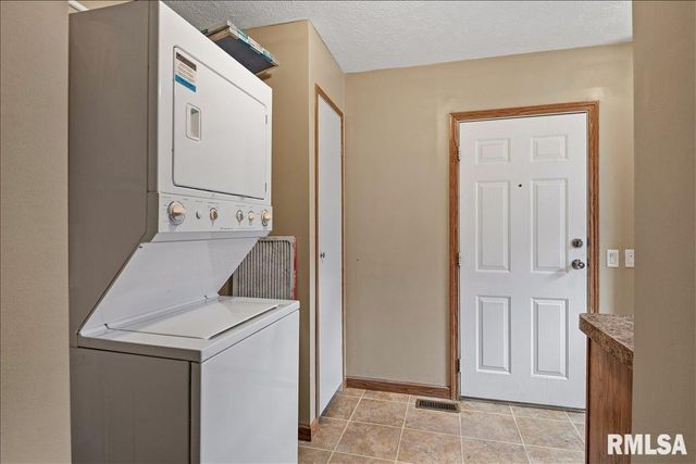 2800 Via Rosso St Unit 130, Springfield, IL 62703