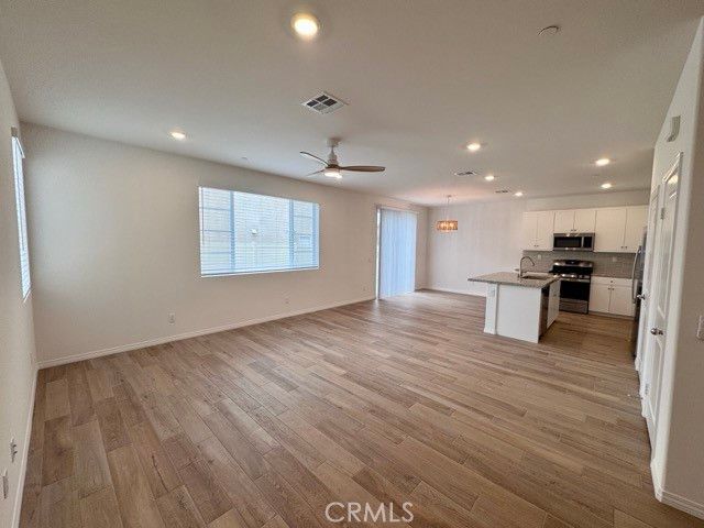 30326 Wild Oat Street, Murrieta, CA 92563