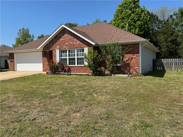 516 Stowers Avenue, Elkins, AR 72727