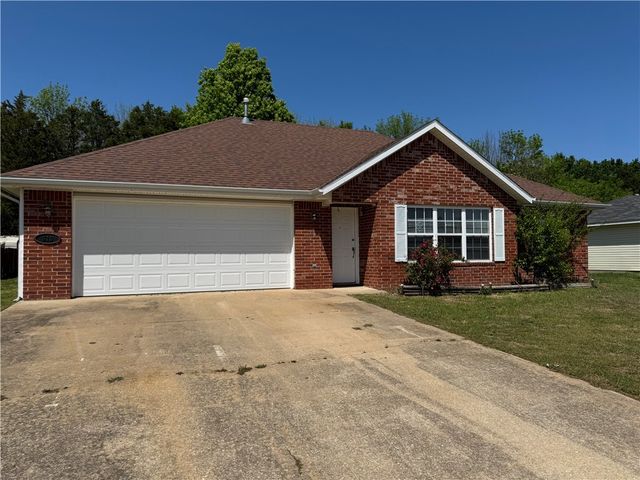 516 Stowers Avenue, Elkins, AR 72727