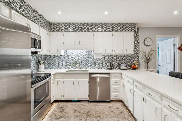 2013 MARILYN AVENUE, Winter Haven, FL 33881