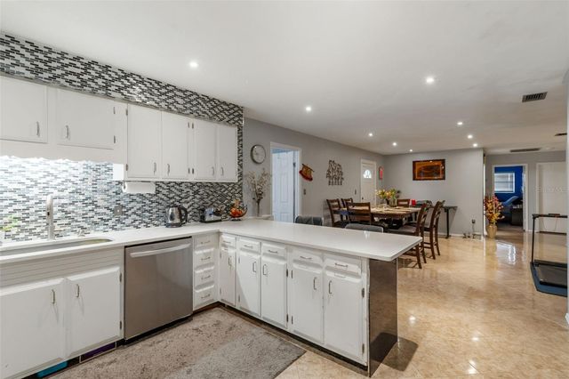 2013 MARILYN AVENUE, Winter Haven, FL 33881