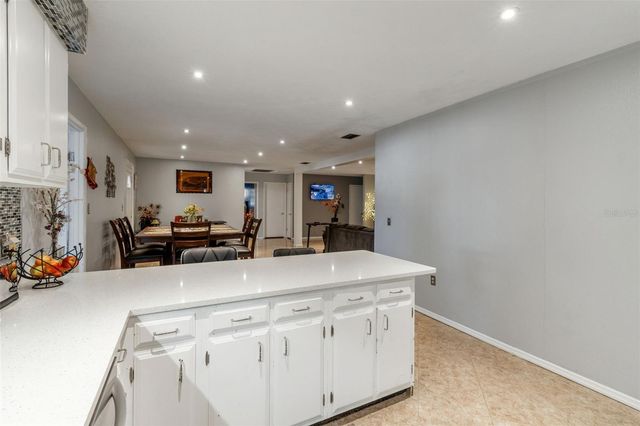 2013 MARILYN AVENUE, Winter Haven, FL 33881