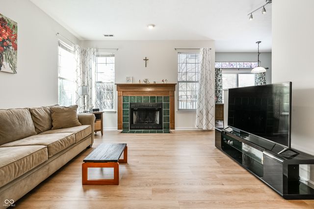 9668 Troon Court, Carmel, IN 46032