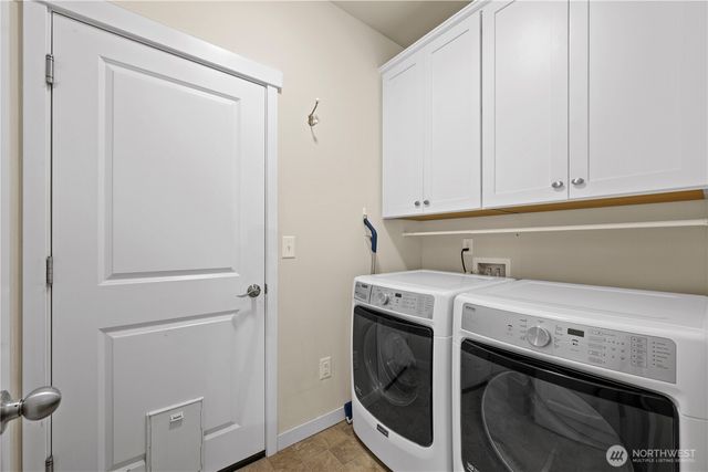 1757 Hillcrest Loop, Mount Vernon, WA 98274