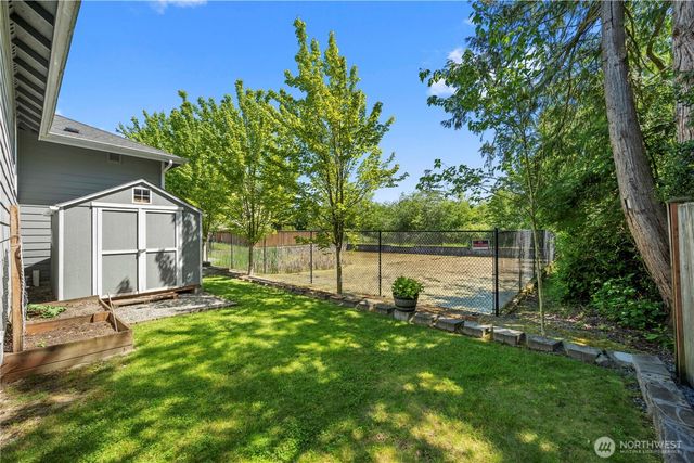1757 Hillcrest Loop, Mount Vernon, WA 98274