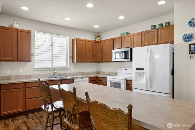 1757 Hillcrest Loop, Mount Vernon, WA 98274