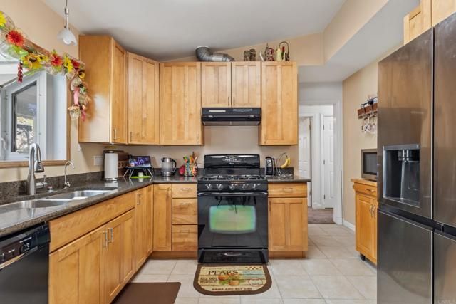 1728 Poinciana Drive, El Cajon, CA 92021