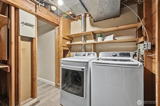 549 NW 205th Street, Shoreline, WA 98177