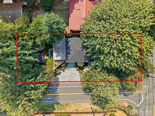 549 NW 205th Street, Shoreline, WA 98177