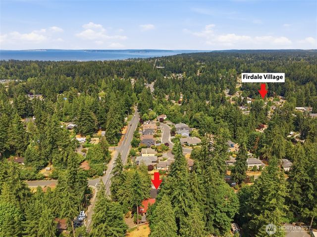 549 NW 205th Street, Shoreline, WA 98177