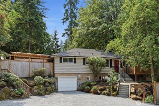 549 NW 205th Street, Shoreline, WA 98177