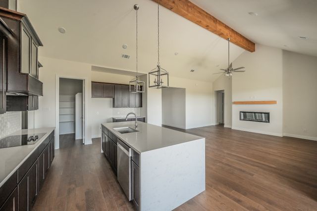 10610 Winter Wheat Lane, Venus, TX 76084
