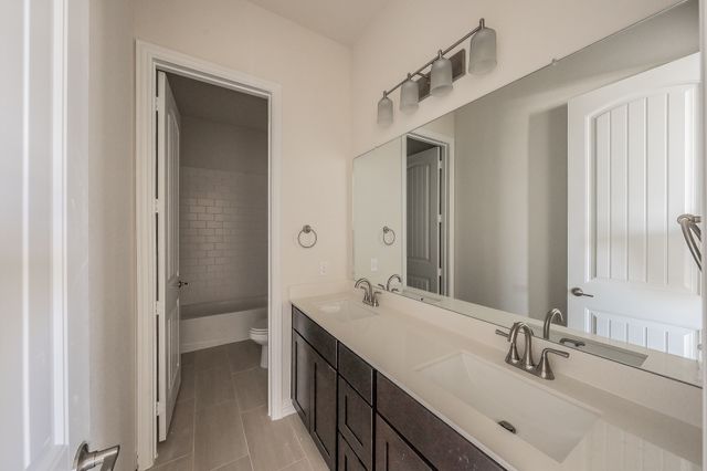 10610 Winter Wheat Lane, Venus, TX 76084