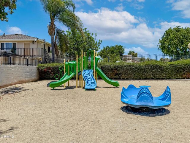 611 Avenida Del Platino, Thousand Oaks, CA 91320