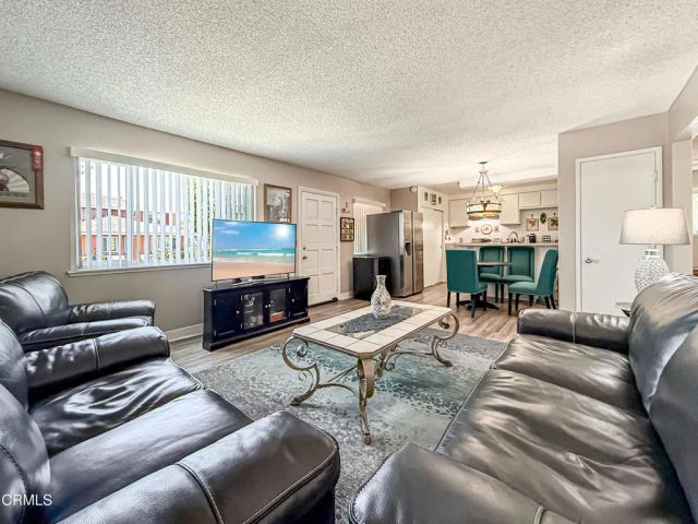 611 Avenida Del Platino, Thousand Oaks, CA 91320