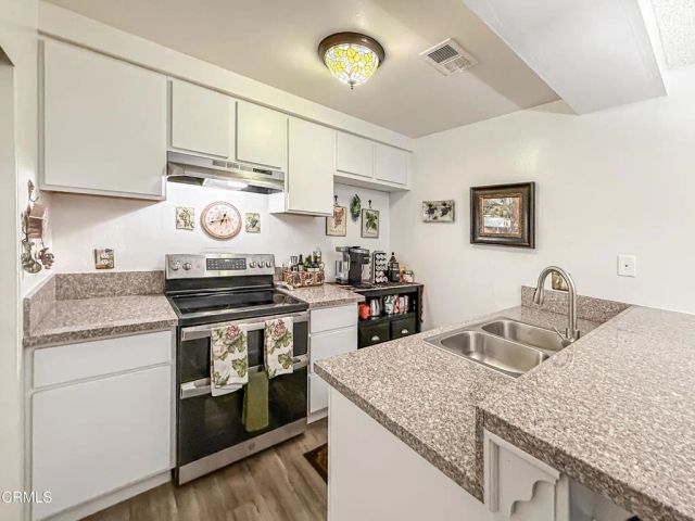 611 Avenida Del Platino, Thousand Oaks, CA 91320