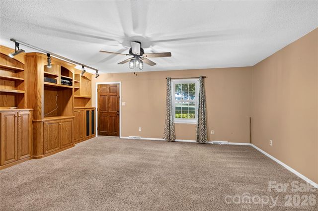 304 Hickory Lane, Salisbury, NC 28147