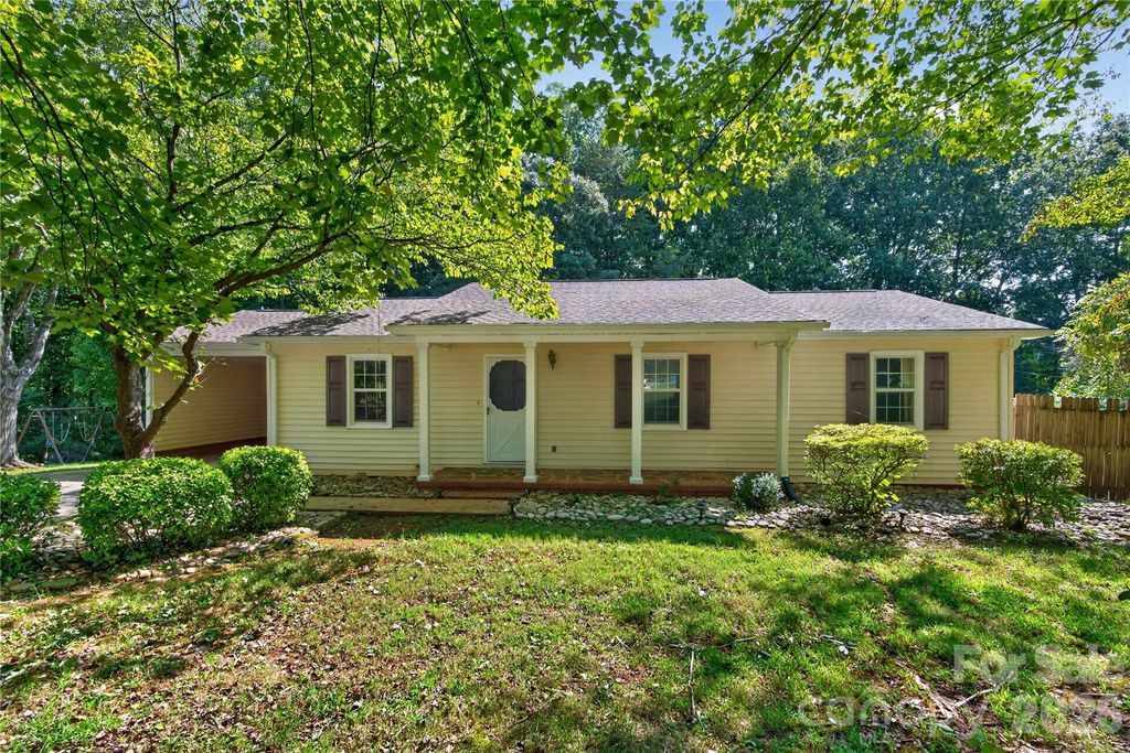 304 Hickory Lane, Salisbury, NC 28147
