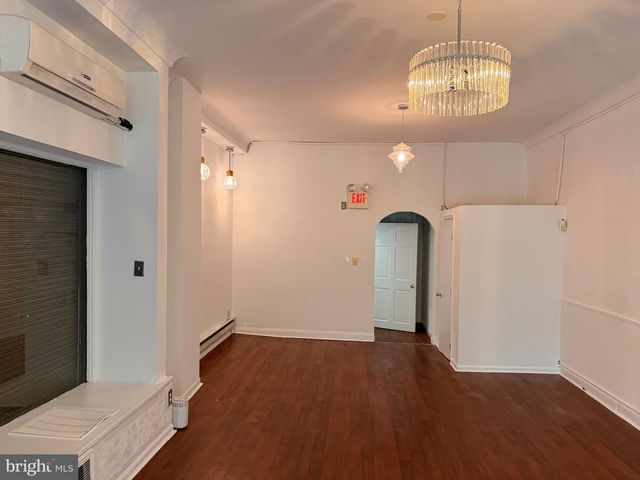 1543 DICKINSON ST, Philadelphia, PA 19146
