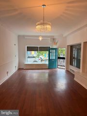 1543 DICKINSON ST, Philadelphia, PA 19146