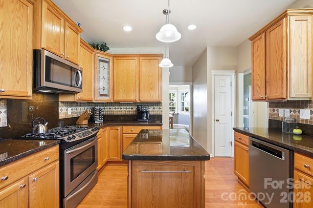 15619 Carrington Ridge Drive, Huntersville, NC 28078