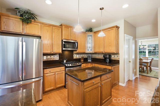 15619 Carrington Ridge Drive, Huntersville, NC 28078