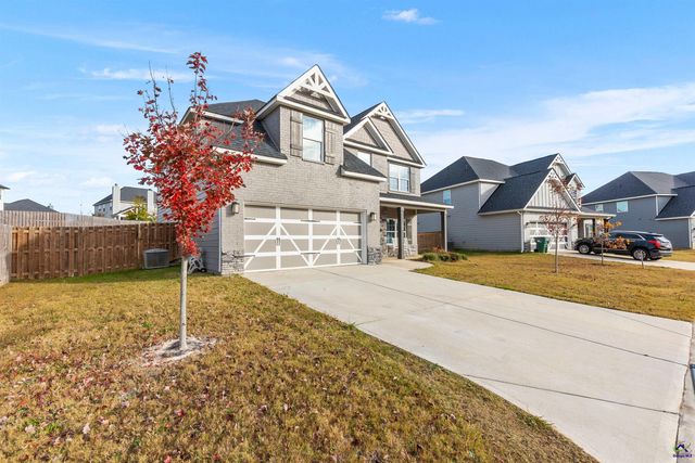 103 Hidesta Court, Kathleen, GA 31047