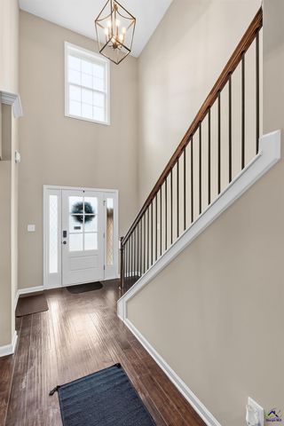 103 Hidesta Court, Kathleen, GA 31047