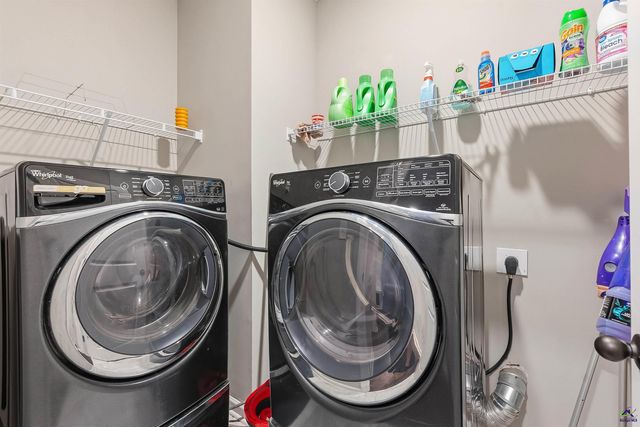 103 Hidesta Court, Kathleen, GA 31047