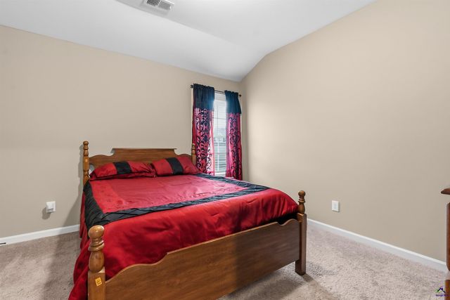 103 Hidesta Court, Kathleen, GA 31047