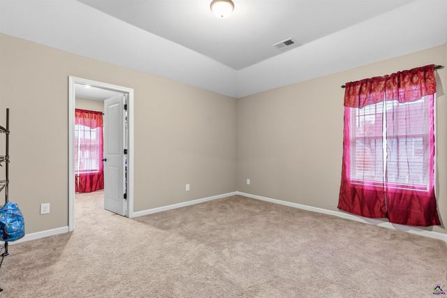 103 Hidesta Court, Kathleen, GA 31047