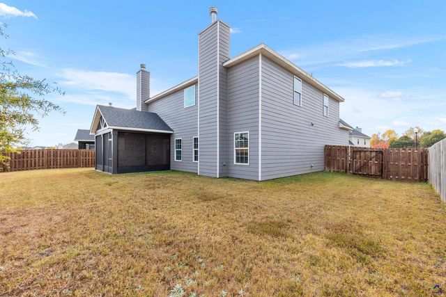 103 Hidesta Court, Kathleen, GA 31047